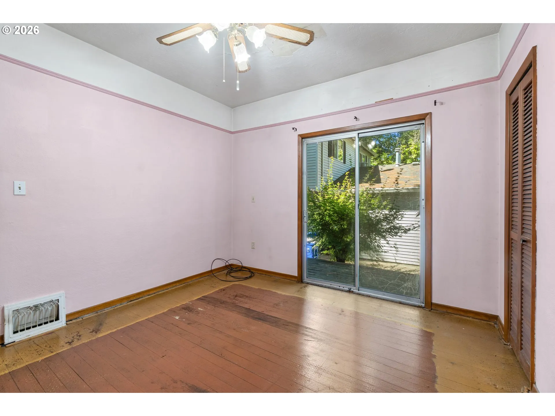 Bedroom-# 1