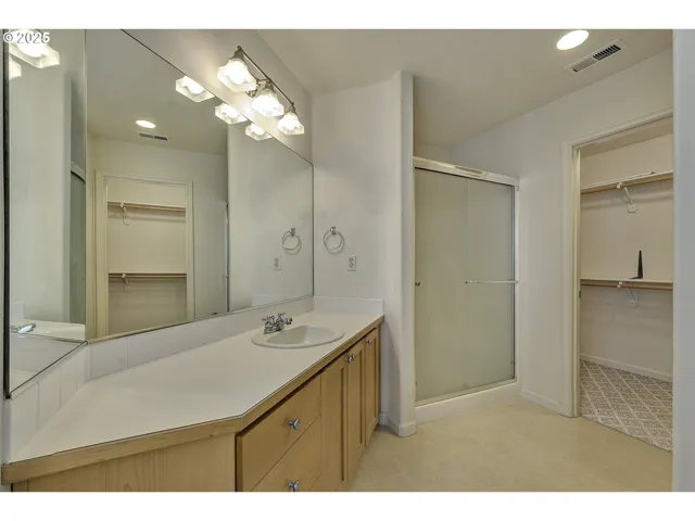 Bathroom, Attached-Walk in Shower