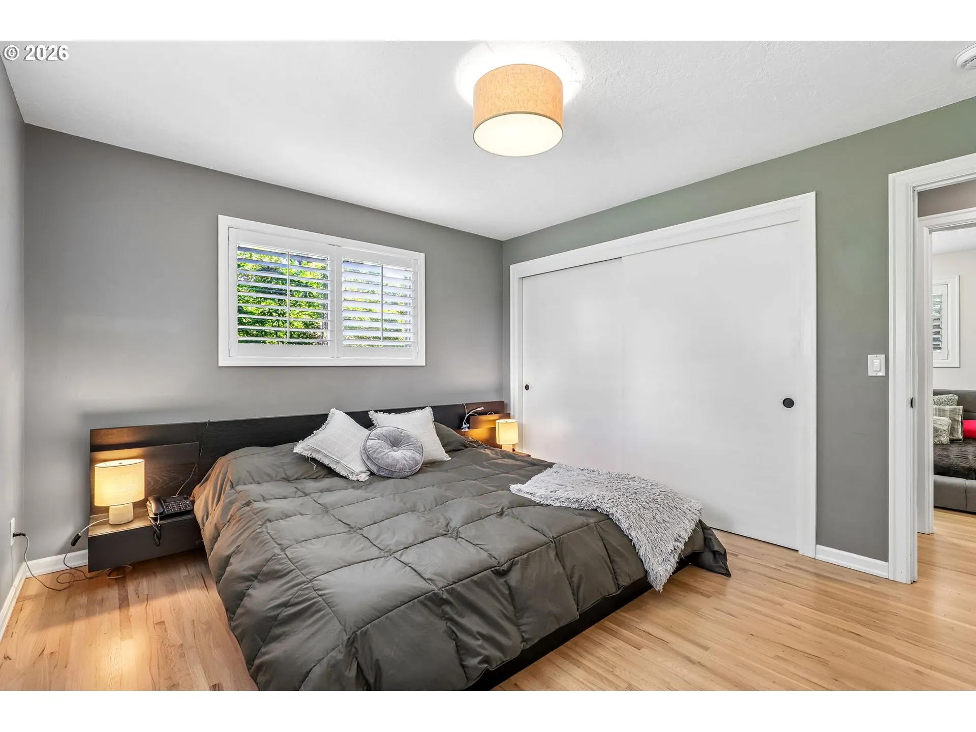 Bedroom, Primary