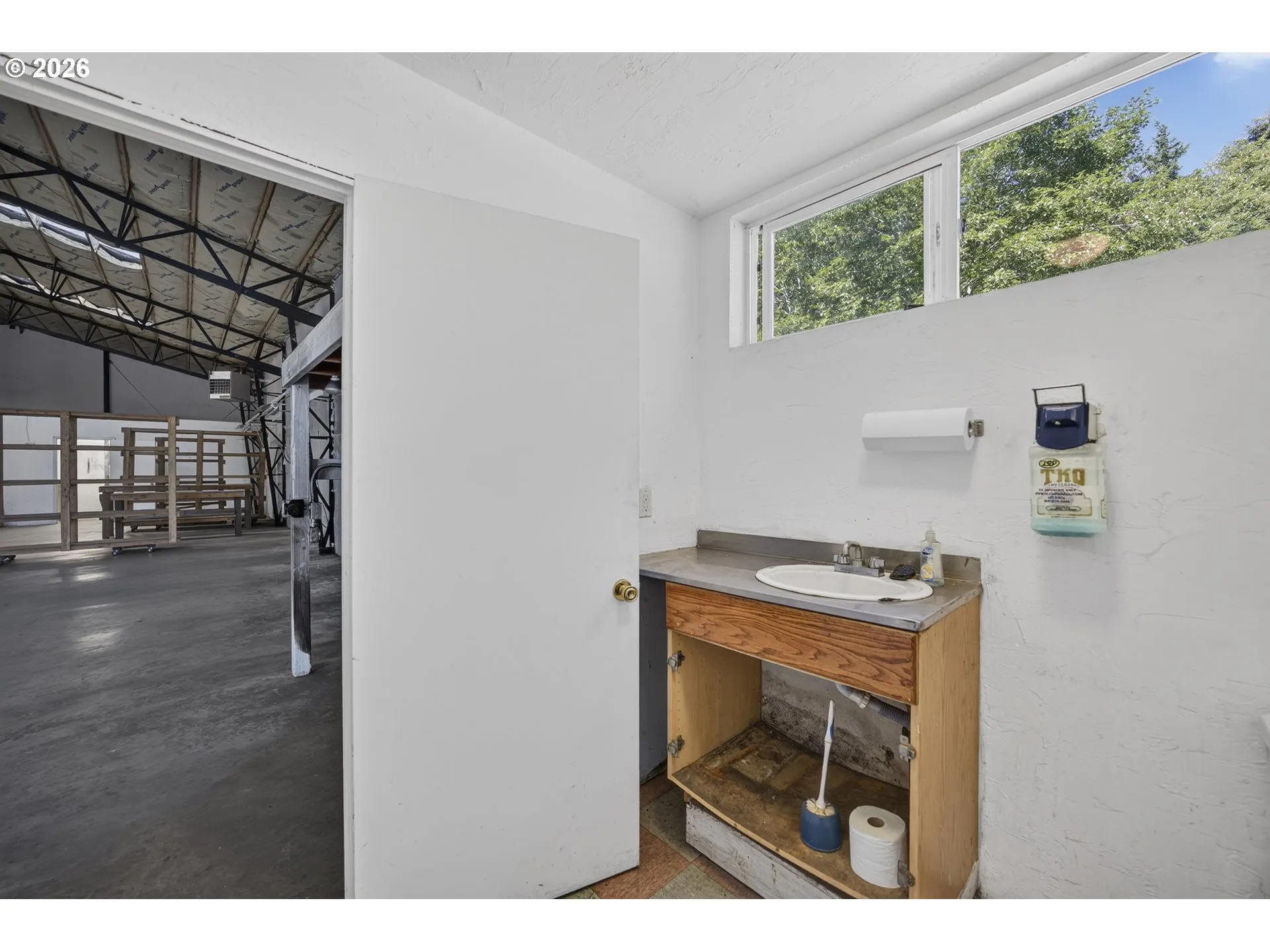 Bathroom-Main