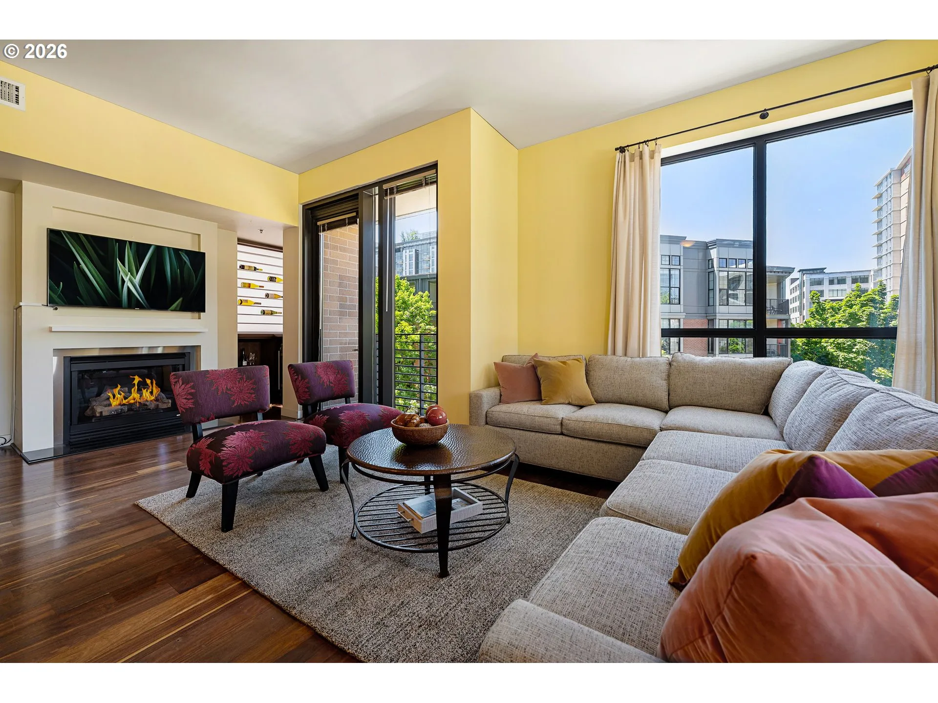 Living Room-Fireplace