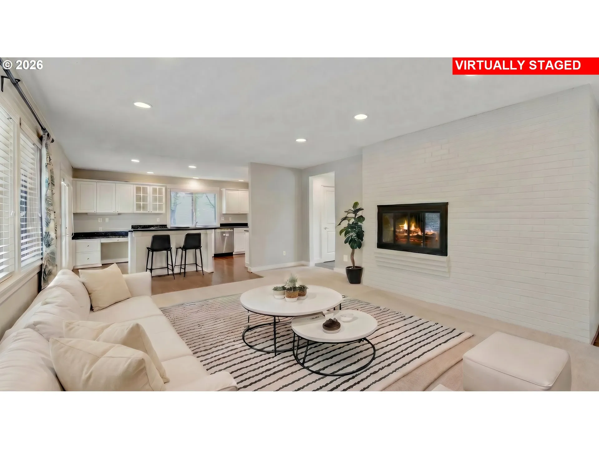 Living Room-Fireplace