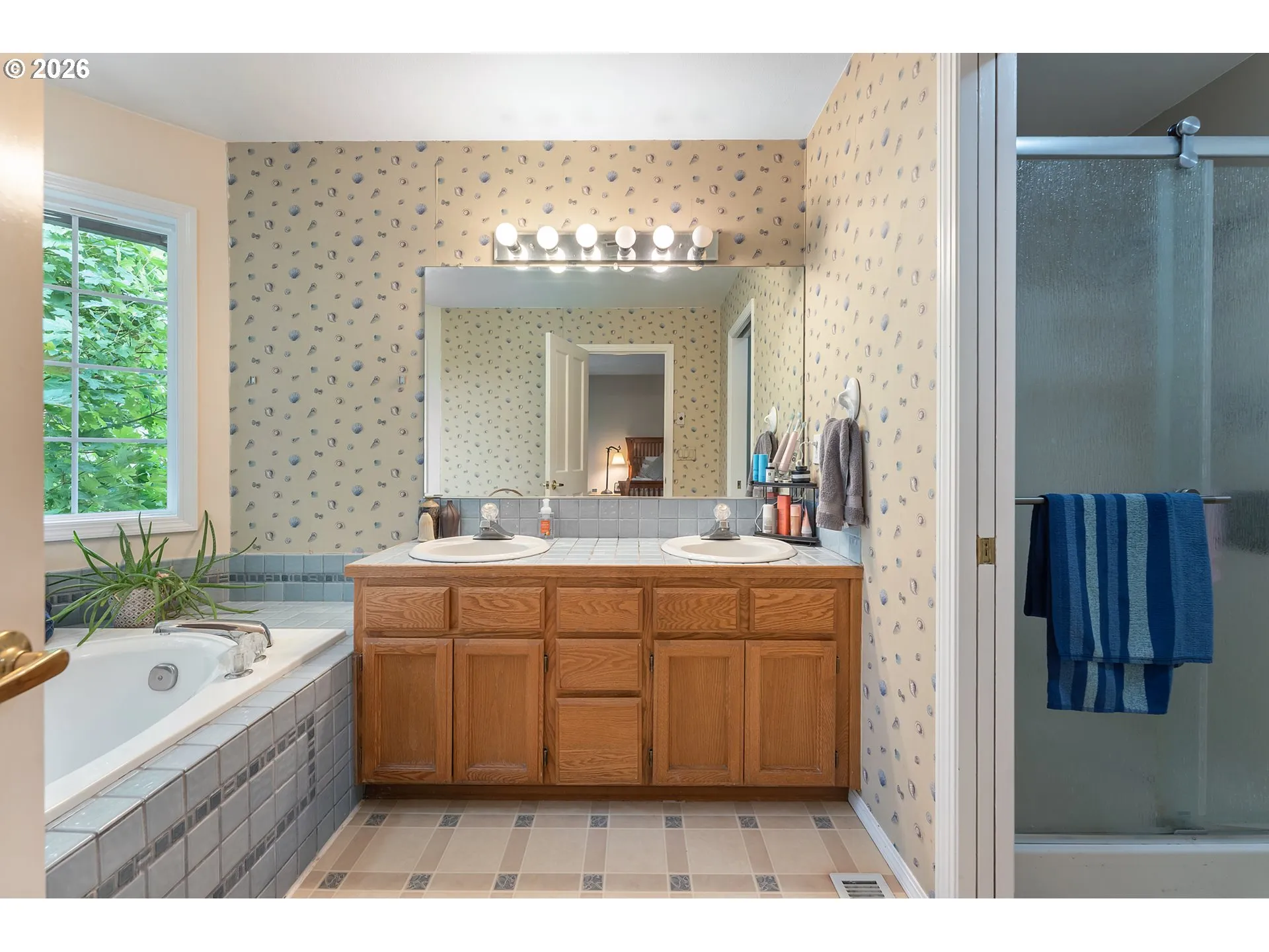 Bathroom, Attached-Double Sinks