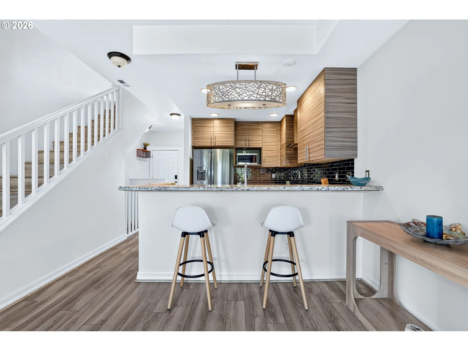 Kitchen-Eating Area