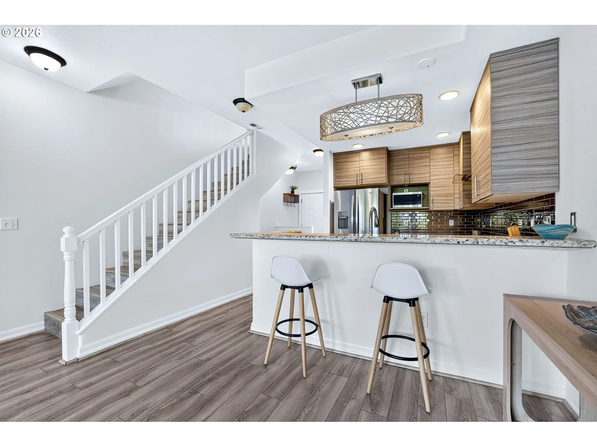 Kitchen-Eating Area