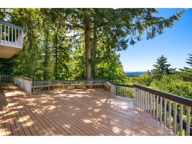 Deck-Main