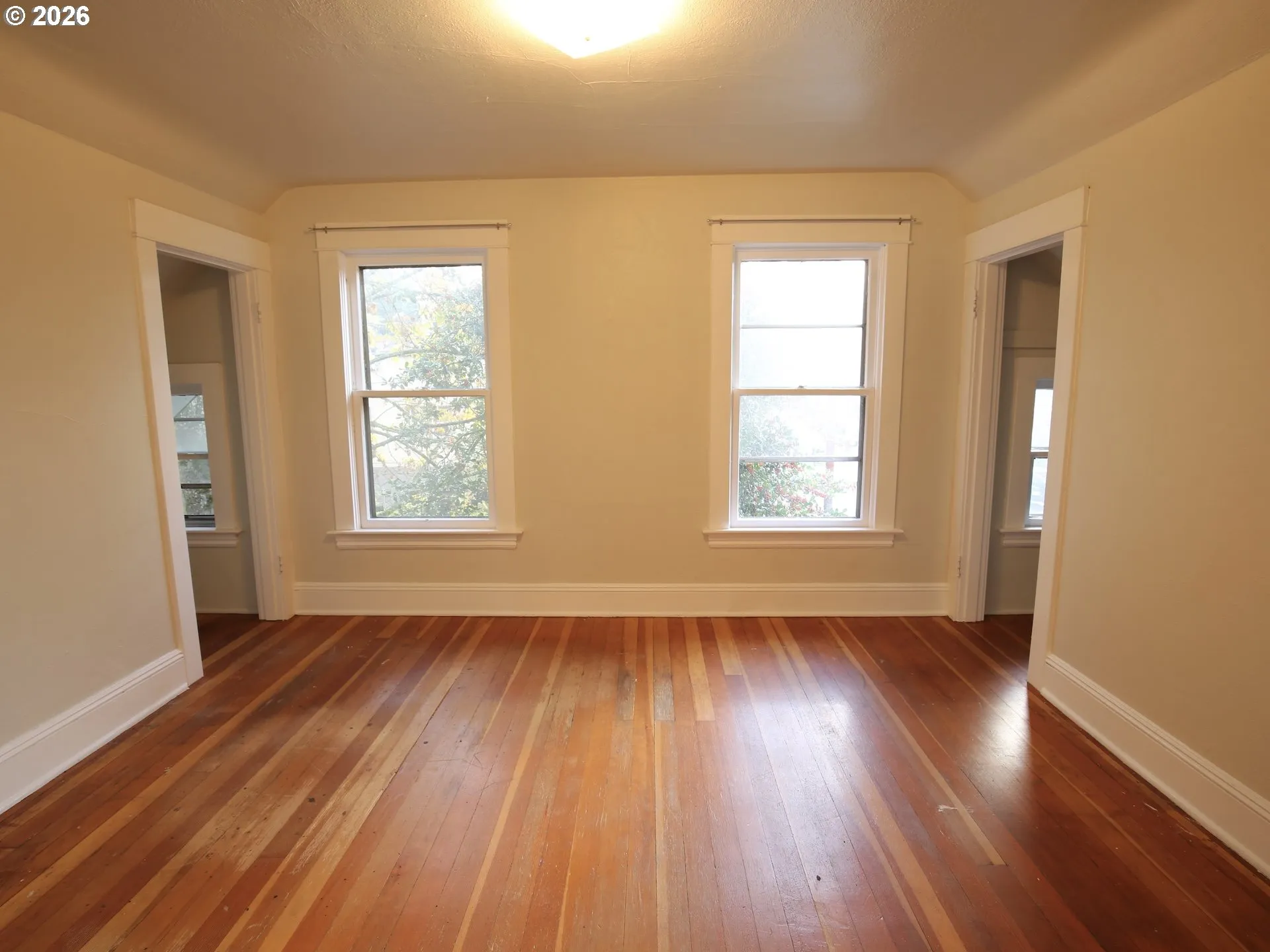 Bedroom, Primary