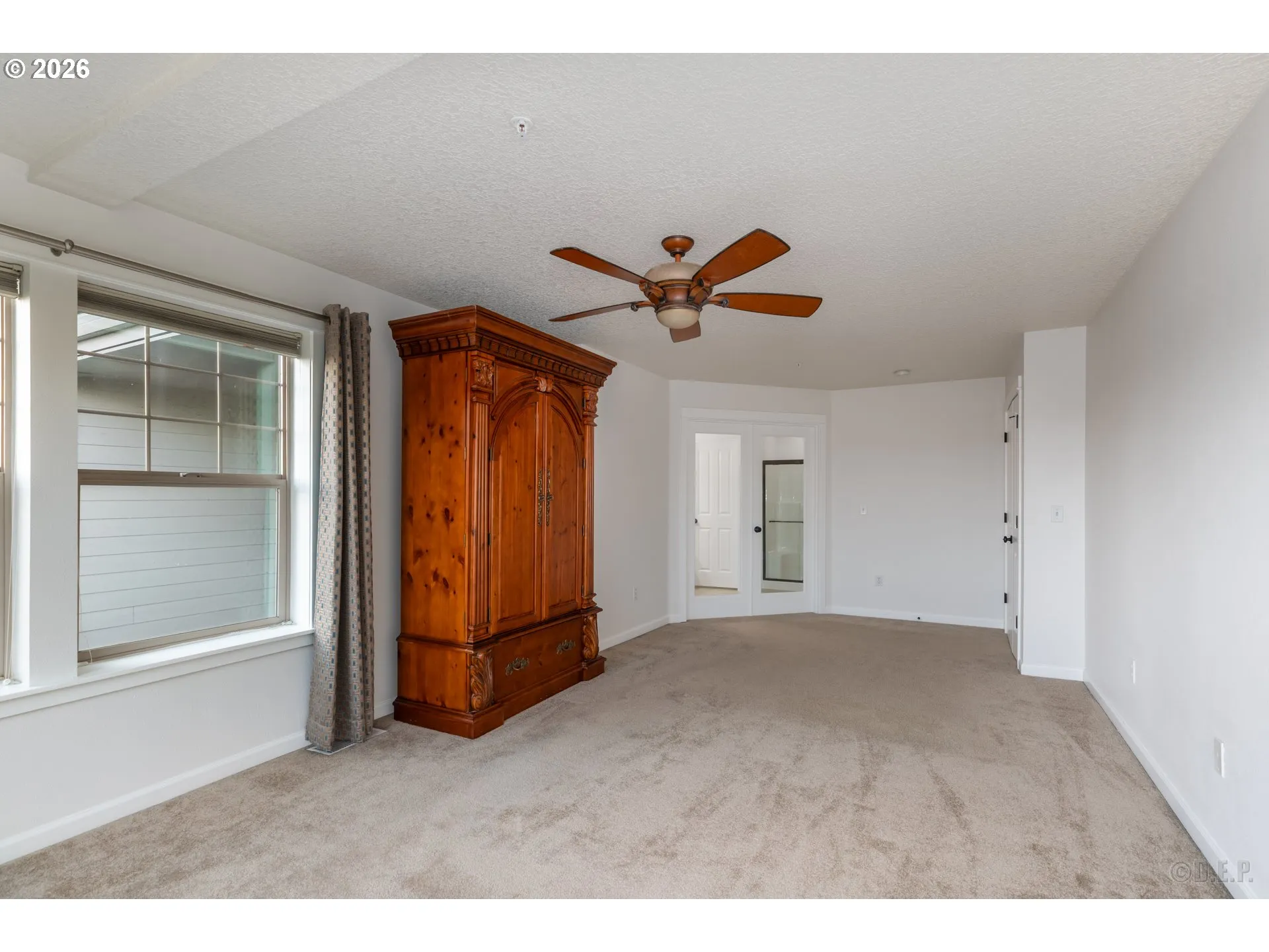 Bedroom, Primary-Ceiling Fan
