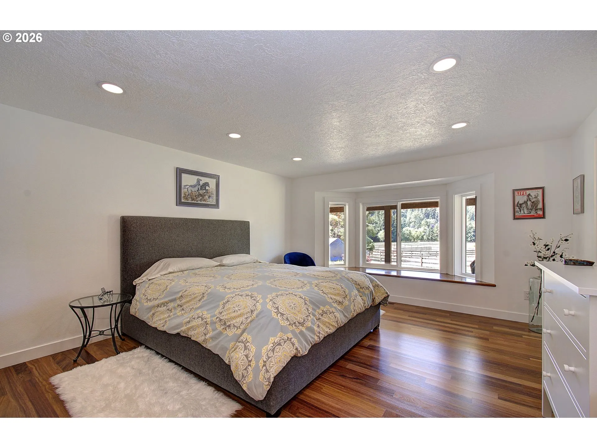 Bedroom, Owner's Suite-Main