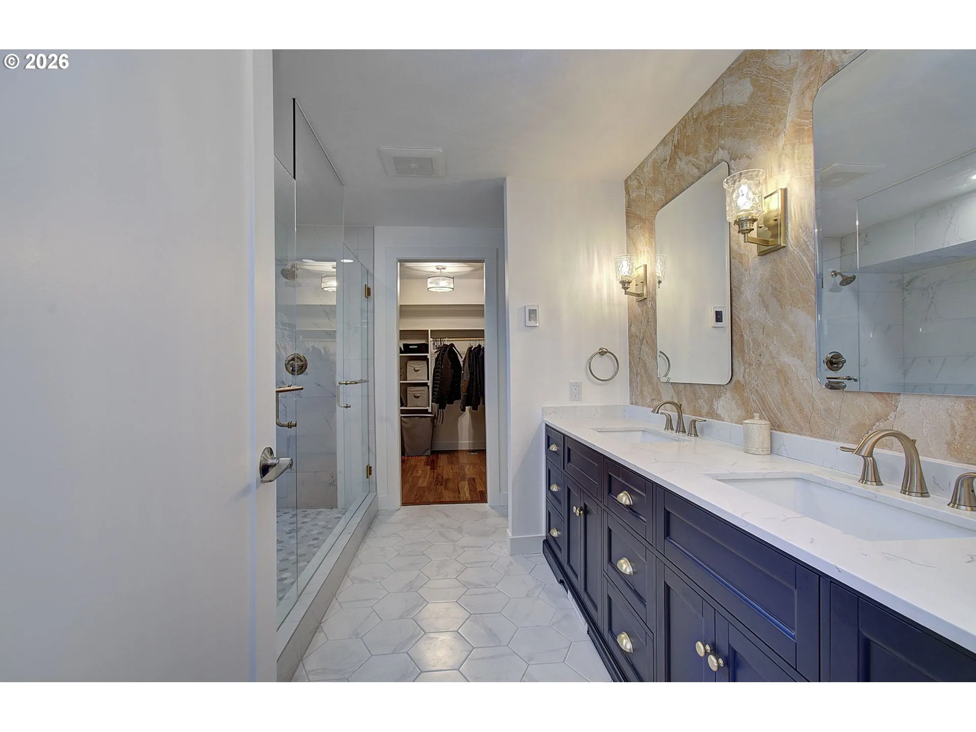 Bathroom, Attached-Double Sinks