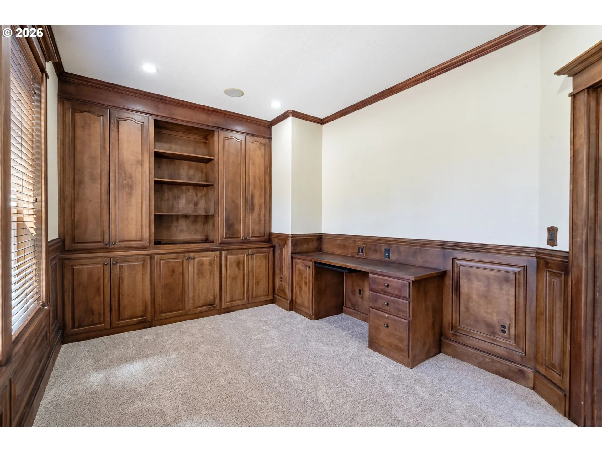 Den/Office-Main