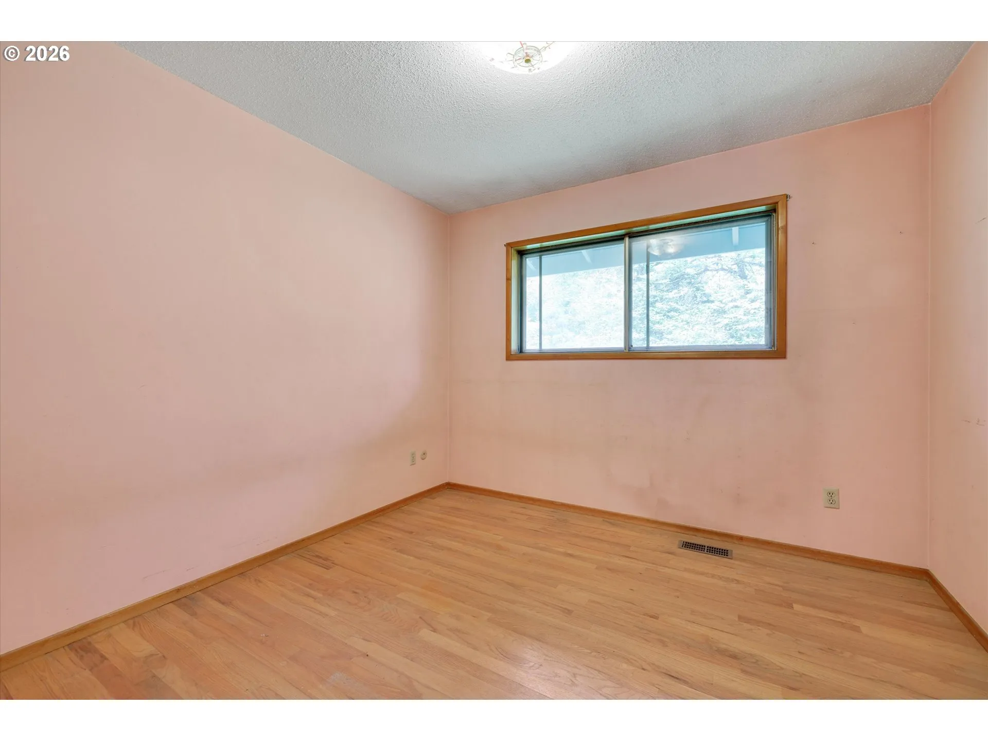 Bedroom-# 1