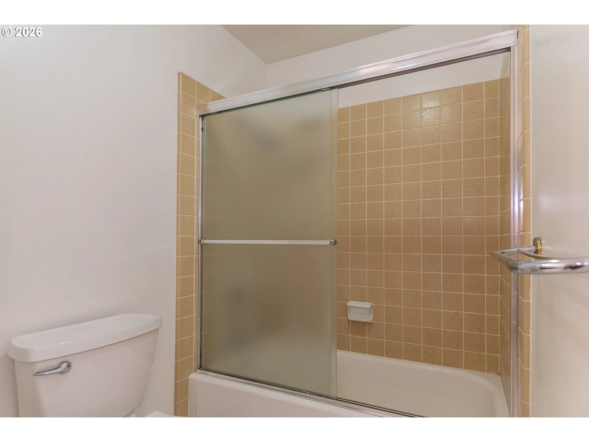 Bathroom-Hall