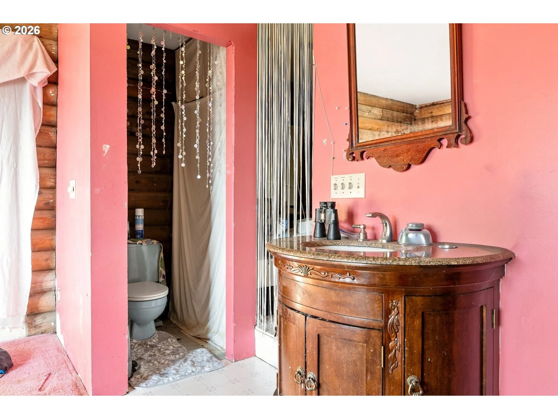 Bathroom-Upper