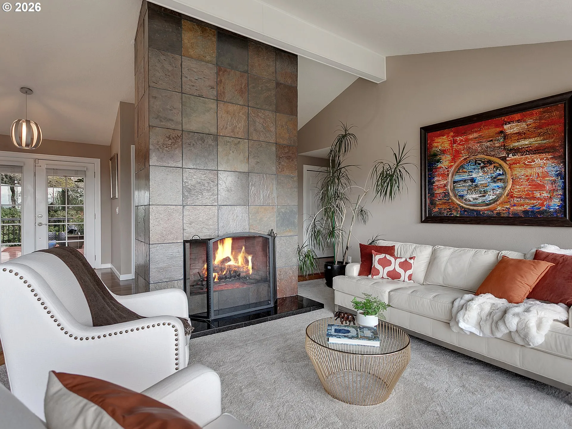 Living Room-Fireplace