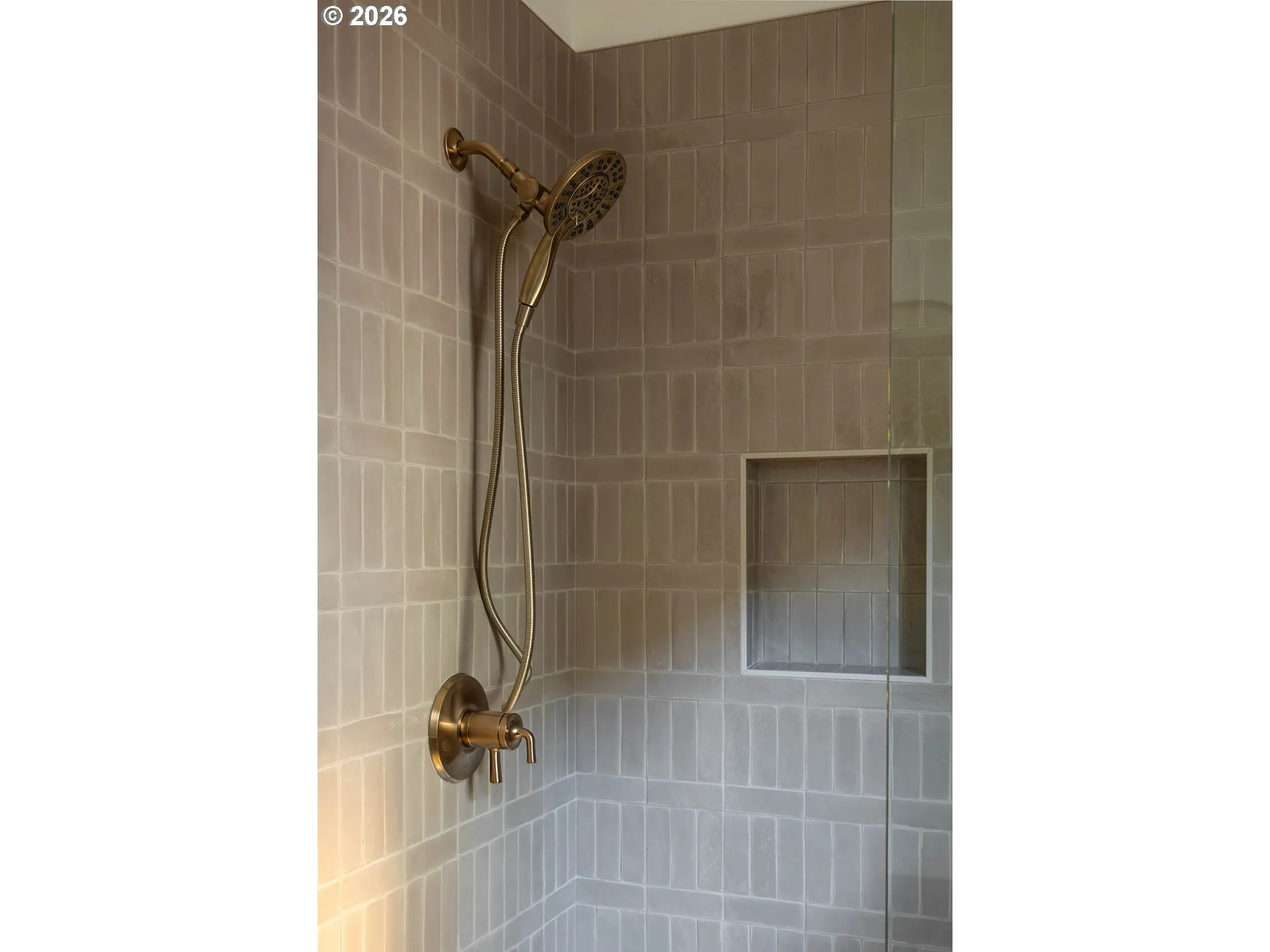 Bathroom-Walk in Shower