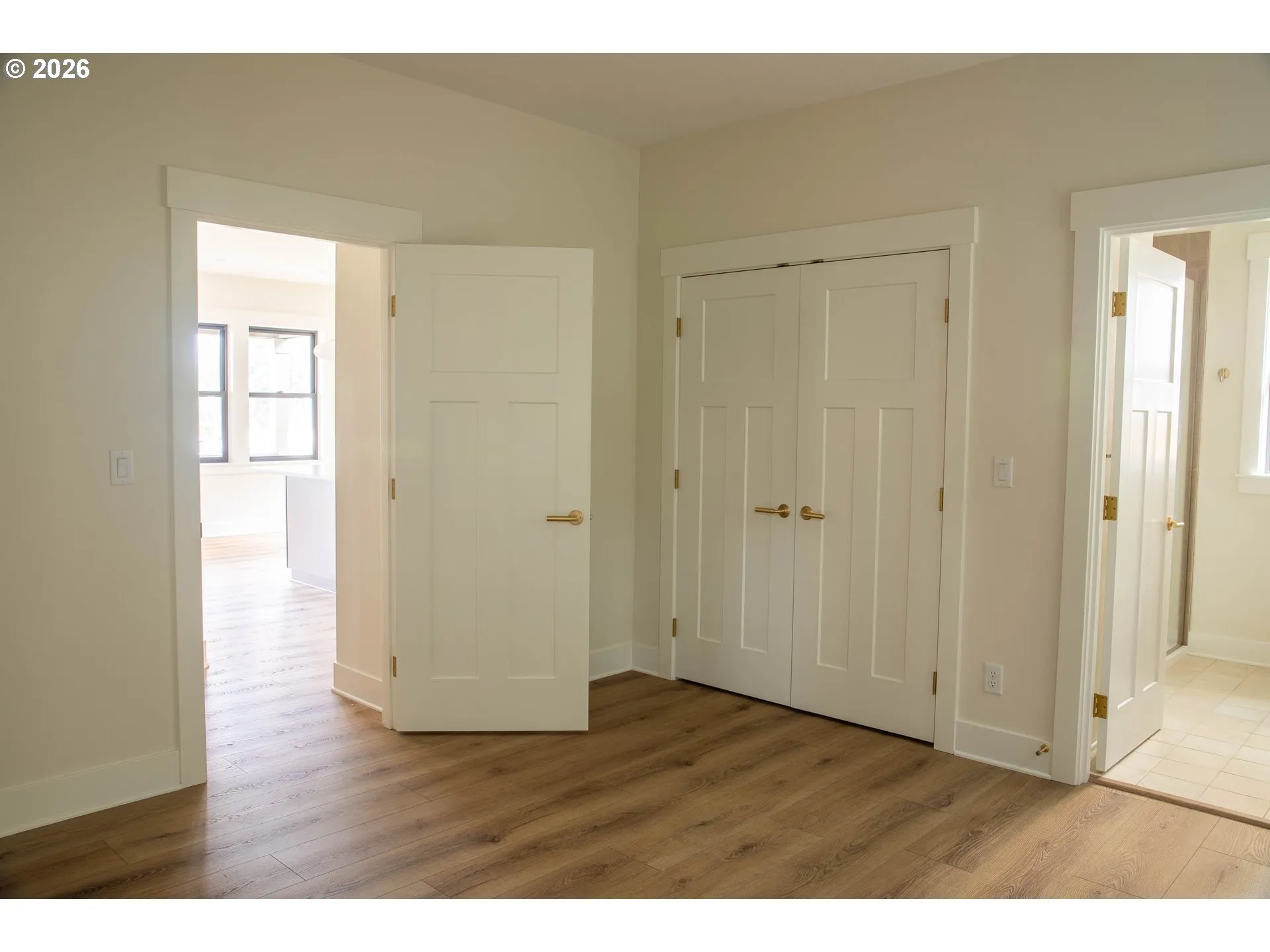 Primary Bedroom-Main
