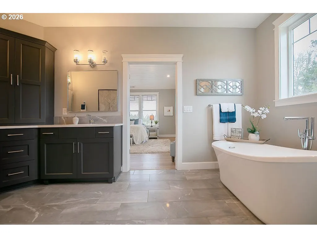 En Suite Bathroom