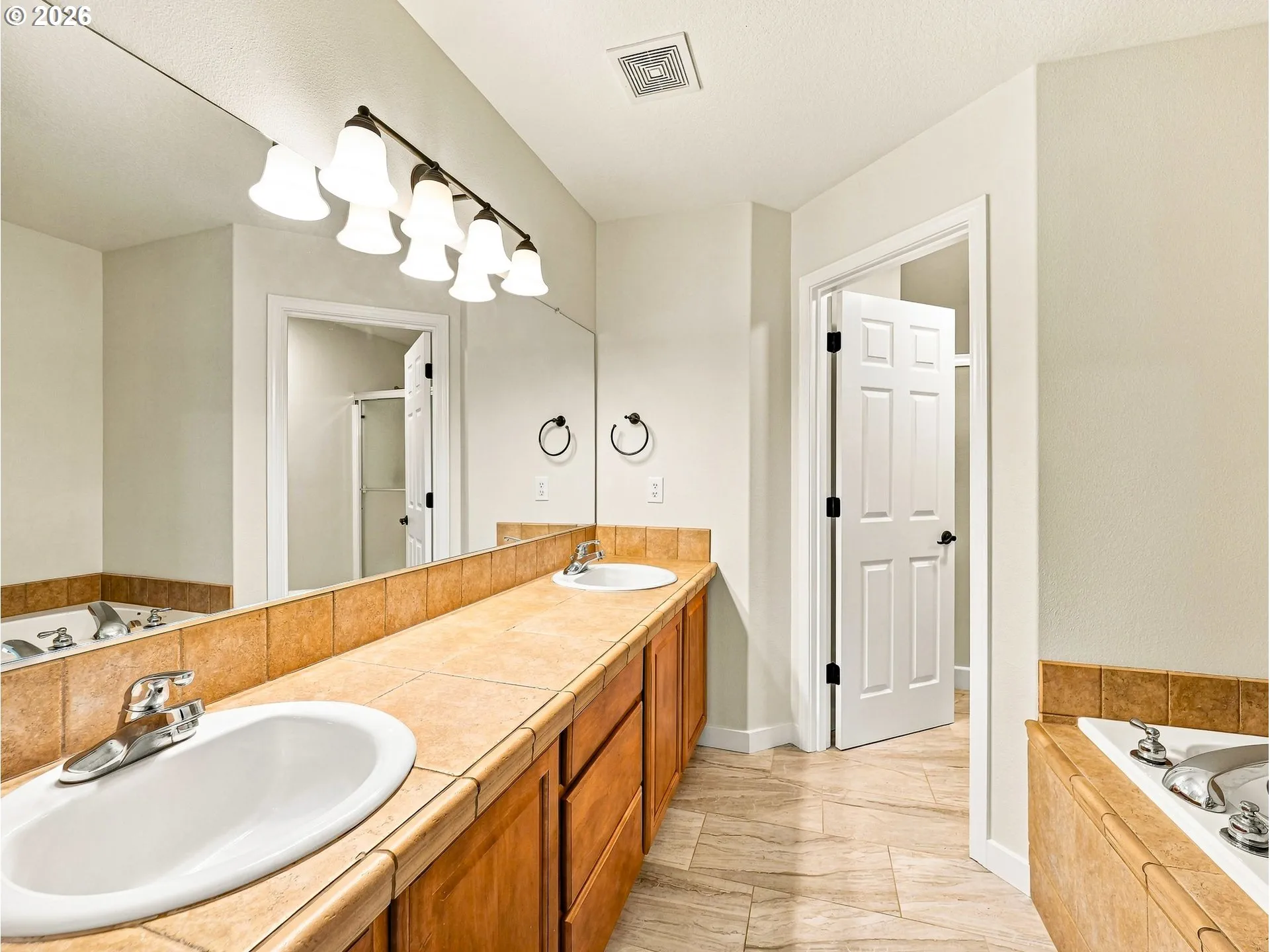 Primary Bedroom-Attached Bathroom