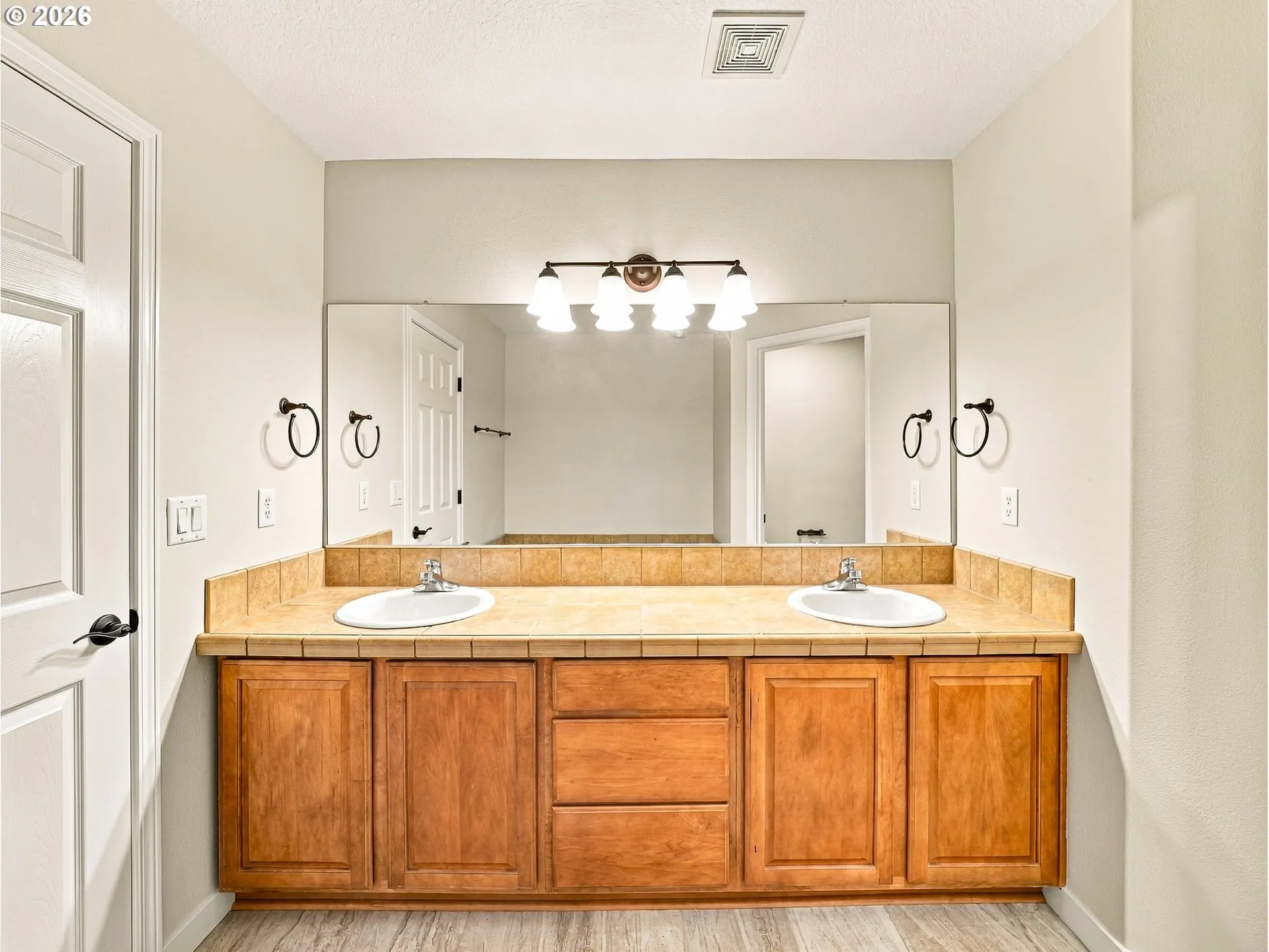 Bathroom-Double Sinks