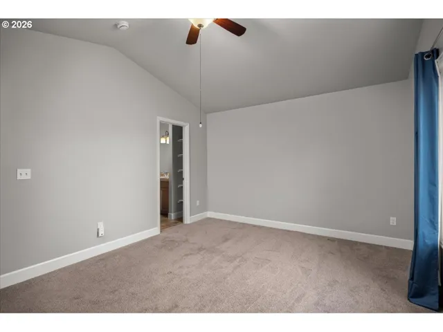 Bedroom, Primary