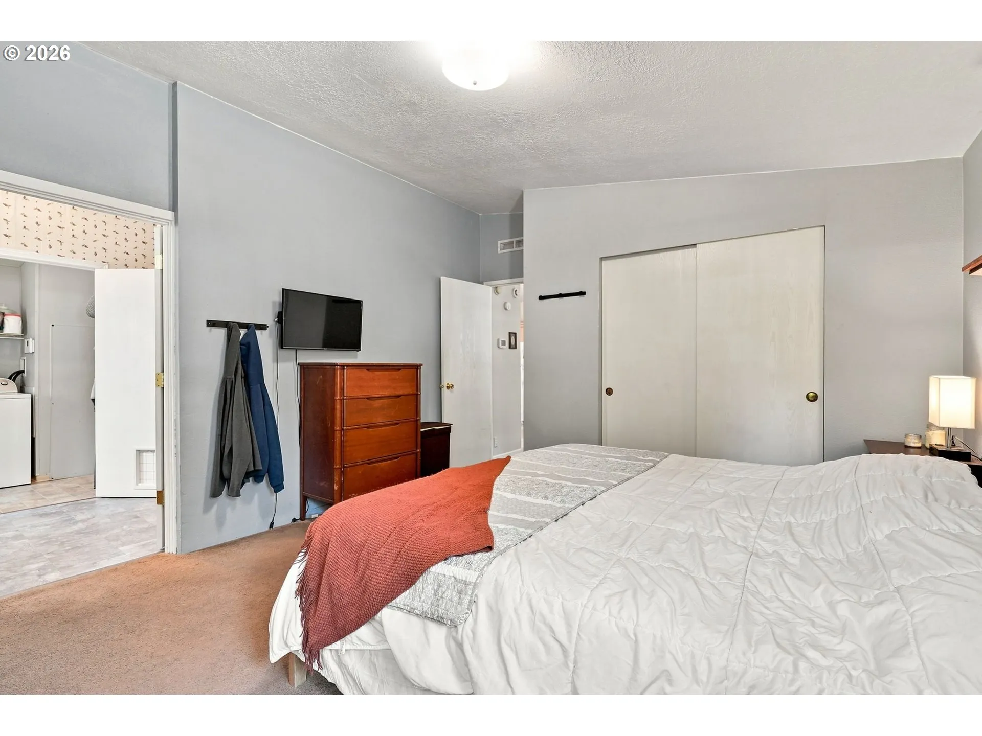 Primary Bedroom-Attached Bathroom