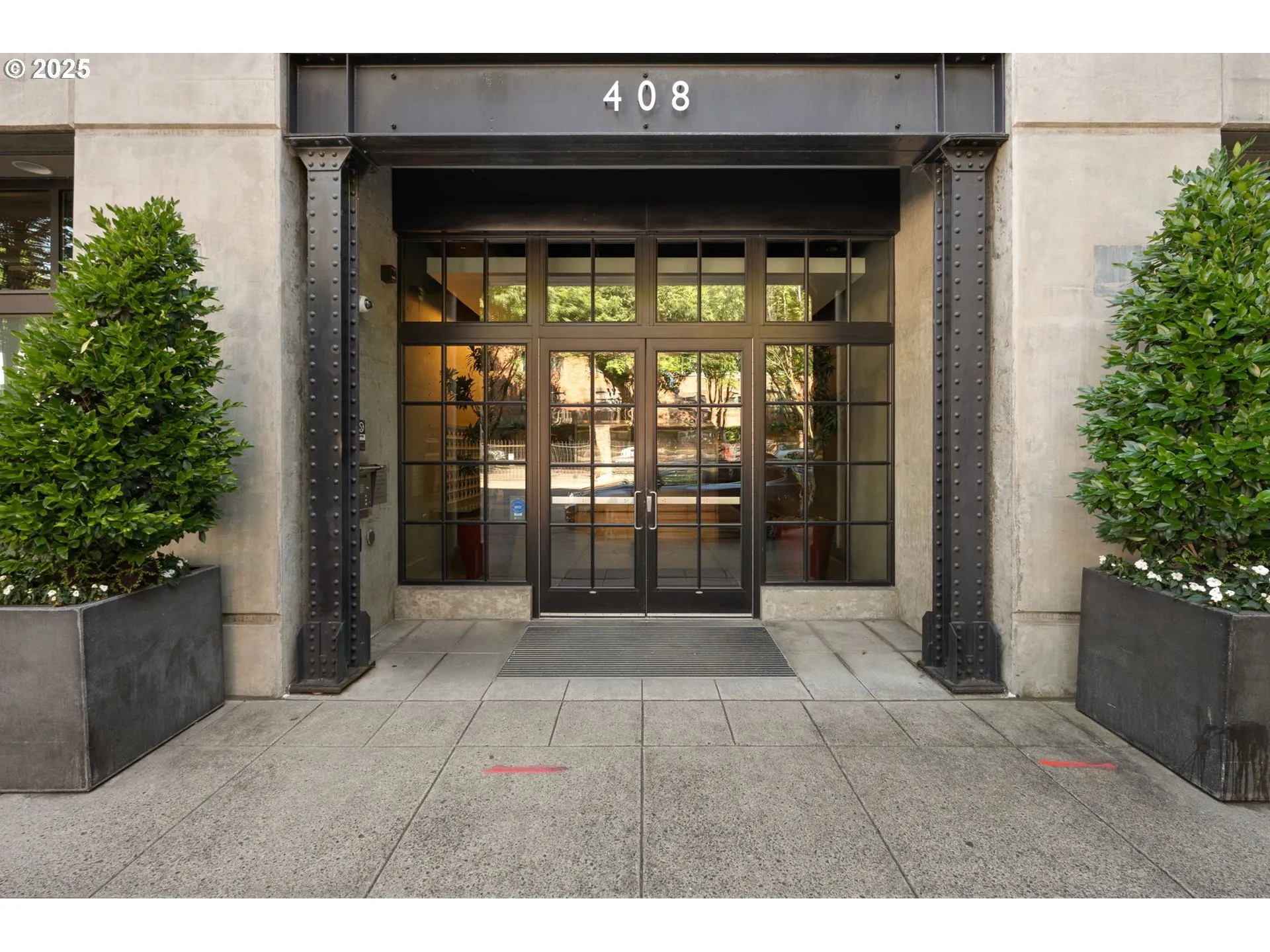 Entrance/Foyer