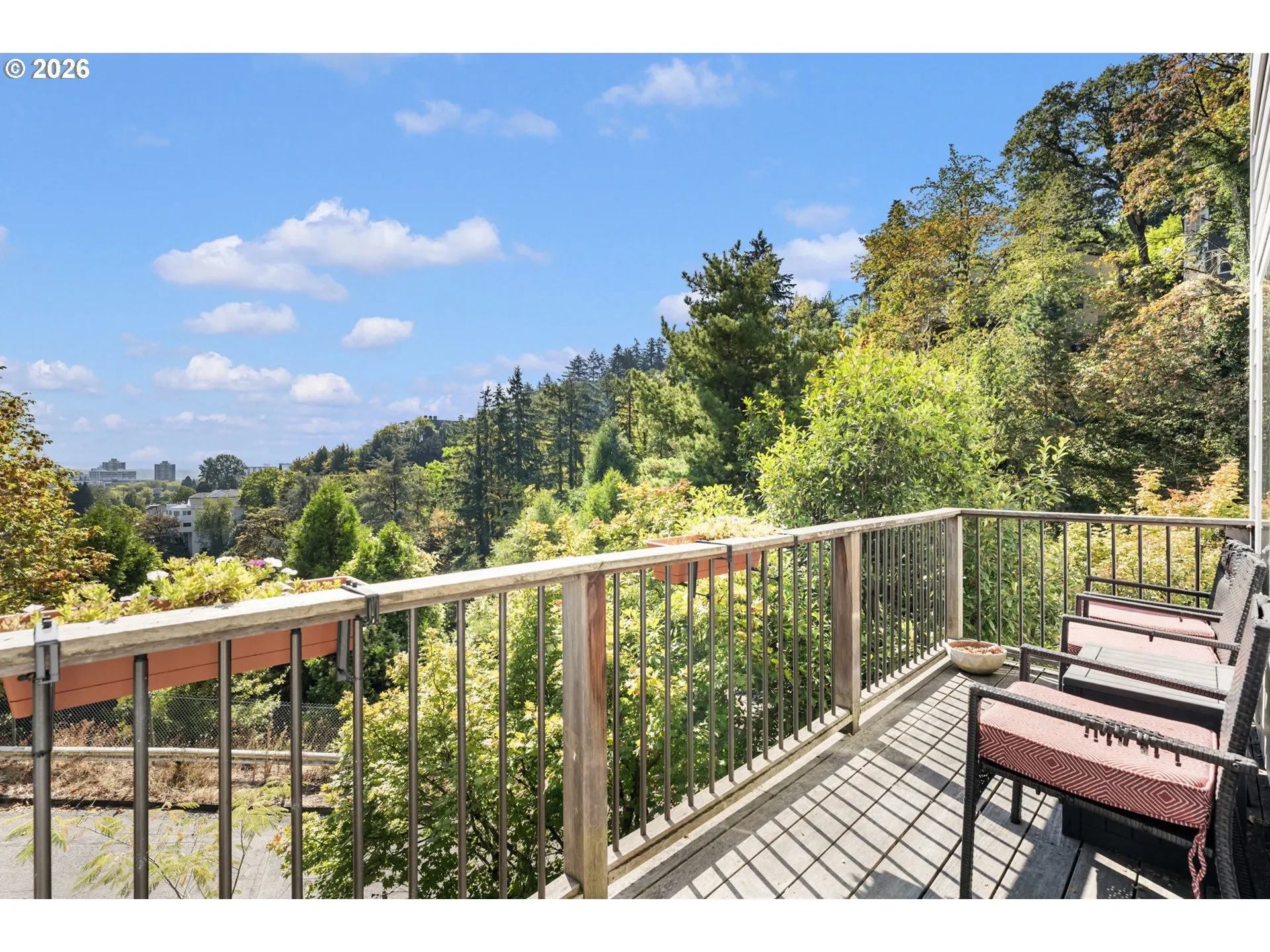 Deck-Lower