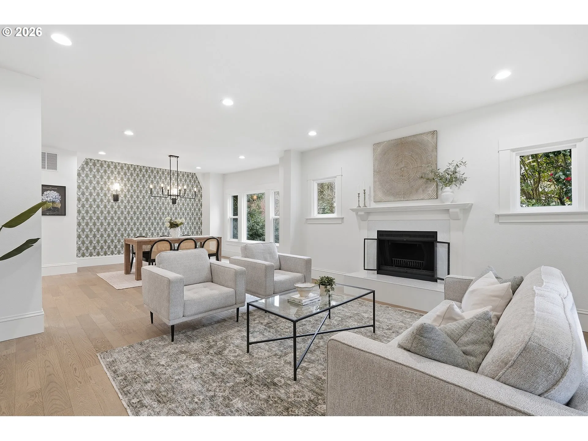 Living Room-Fireplace