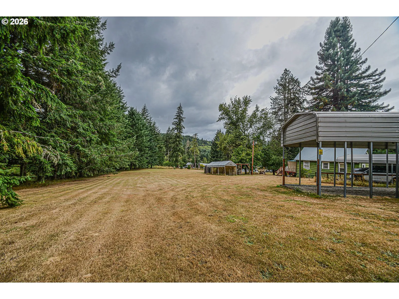 Yard-Fenced