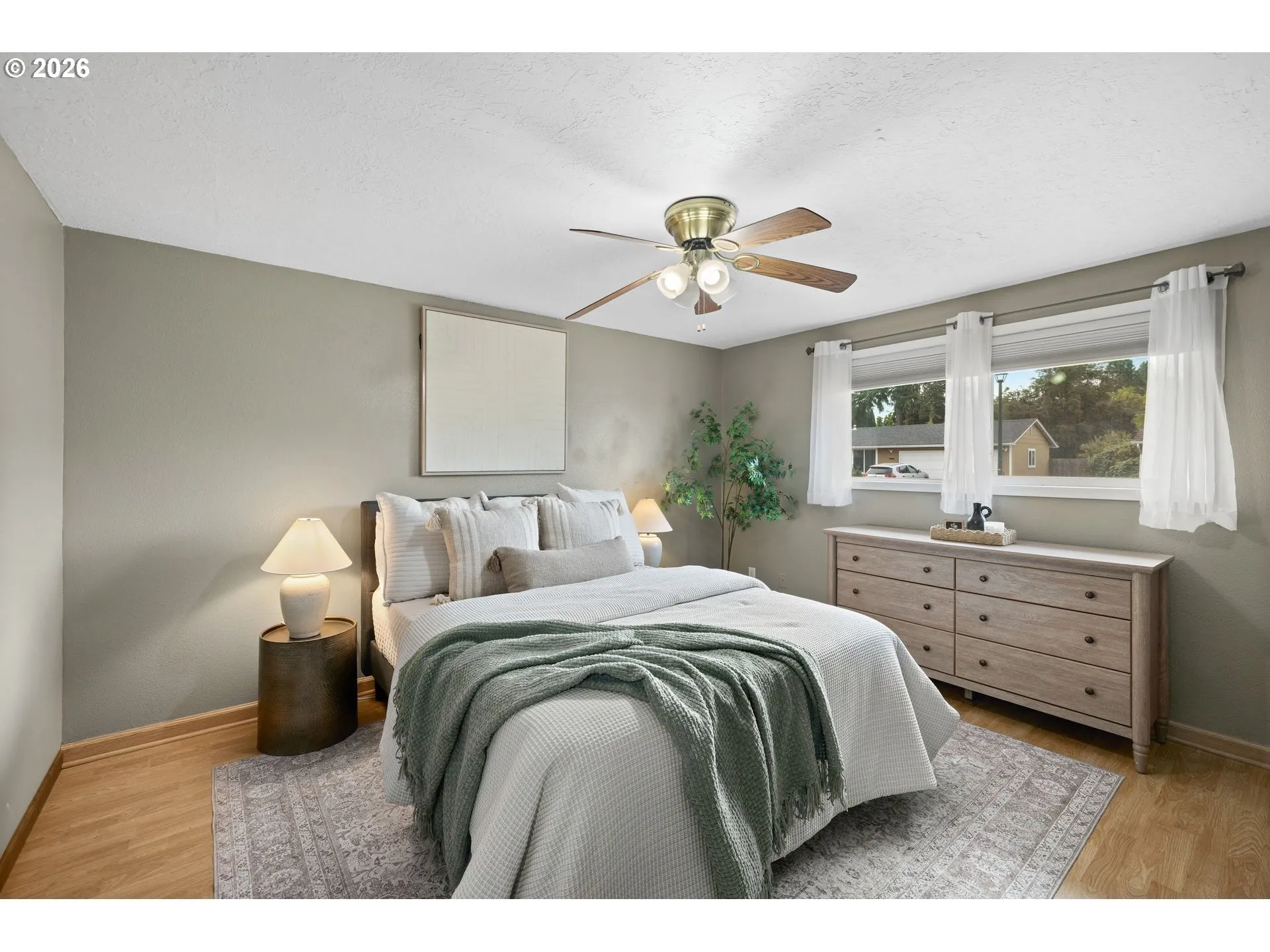 Bedroom, Primary