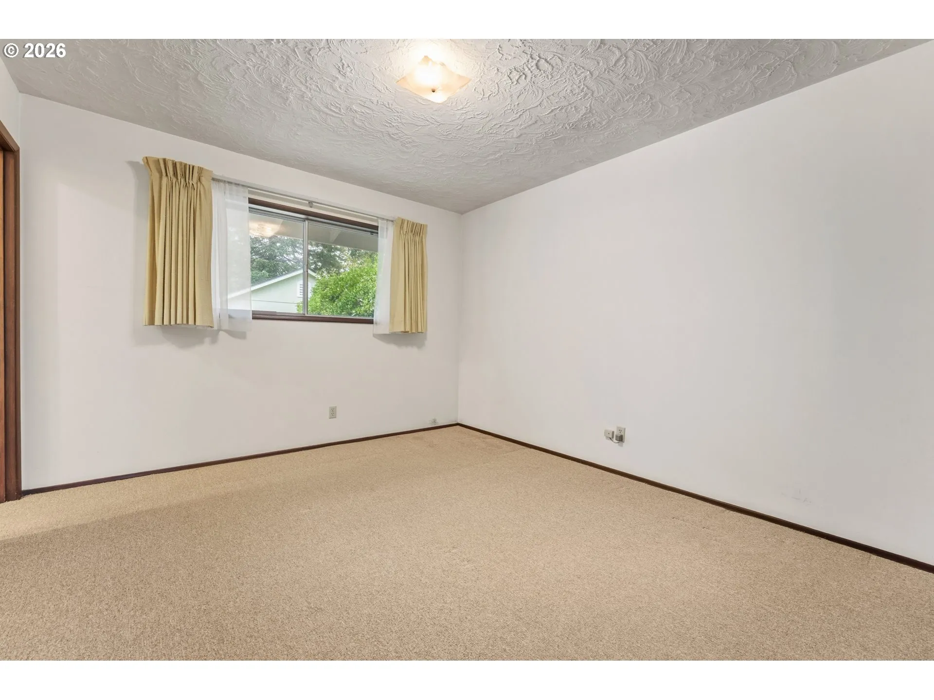 Bedroom, Owner's Suite