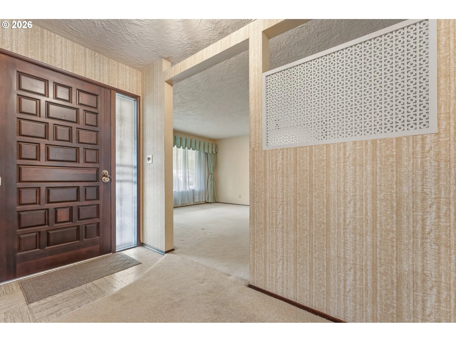 Entrance/Foyer