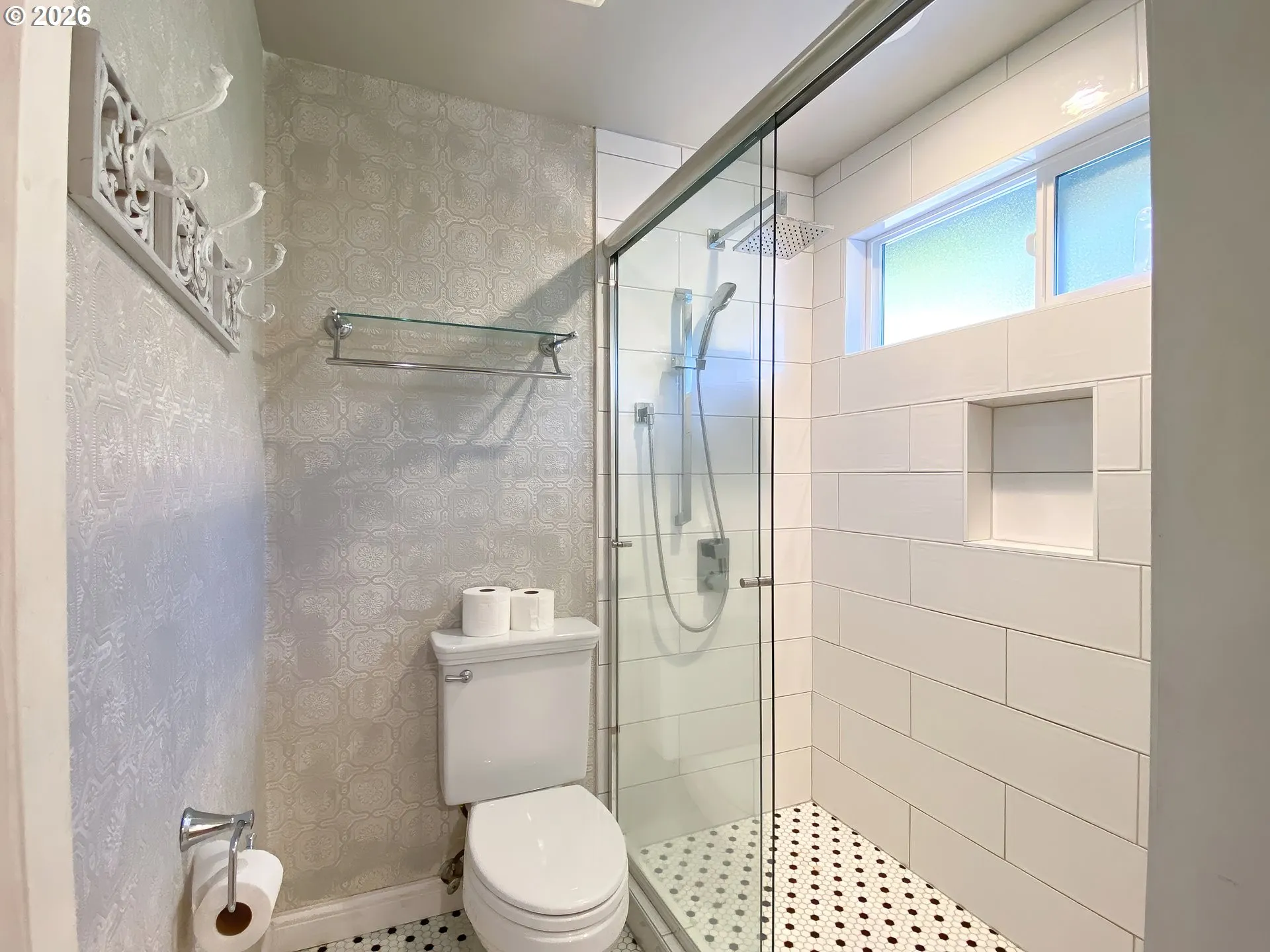 En Suite Bathroom