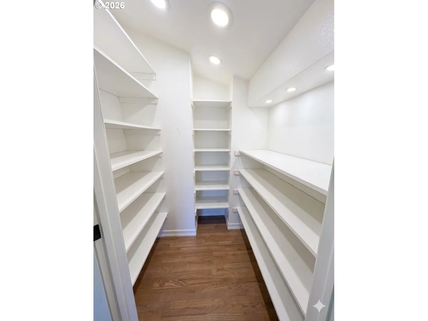 Pantry-Main
