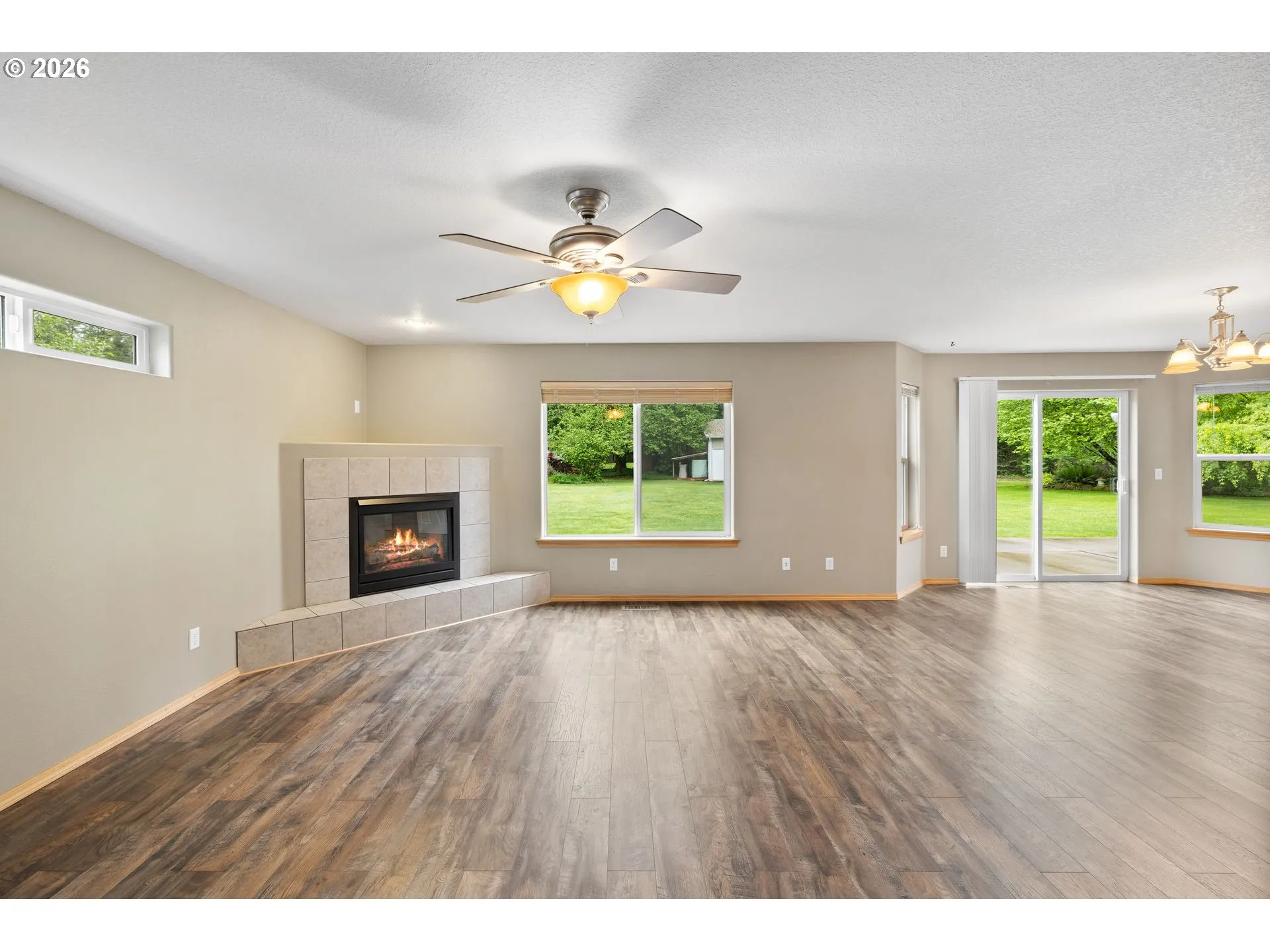 Family Room-Ceiling Fan