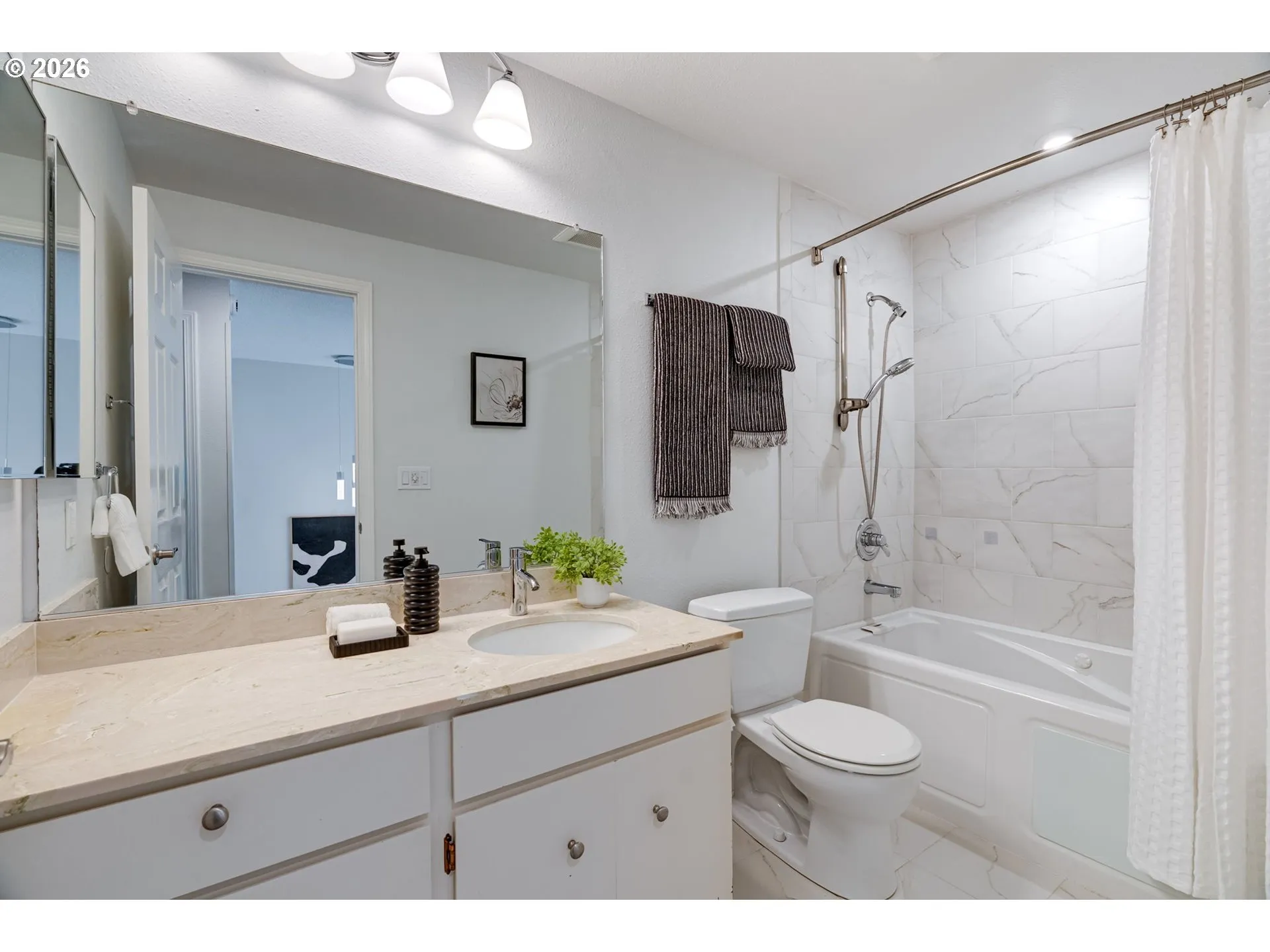 Bathroom-Hall