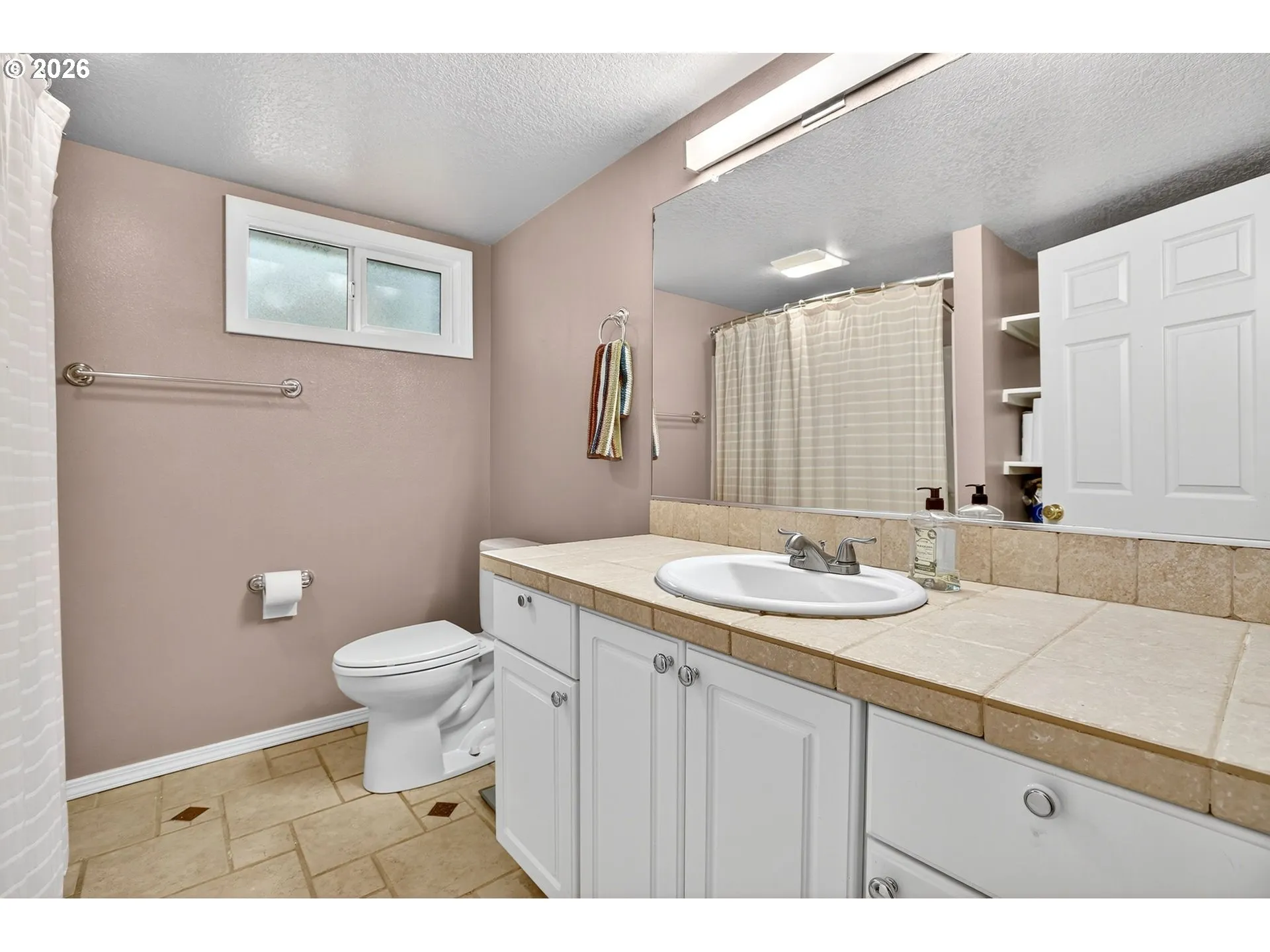 Bathroom-Lower
