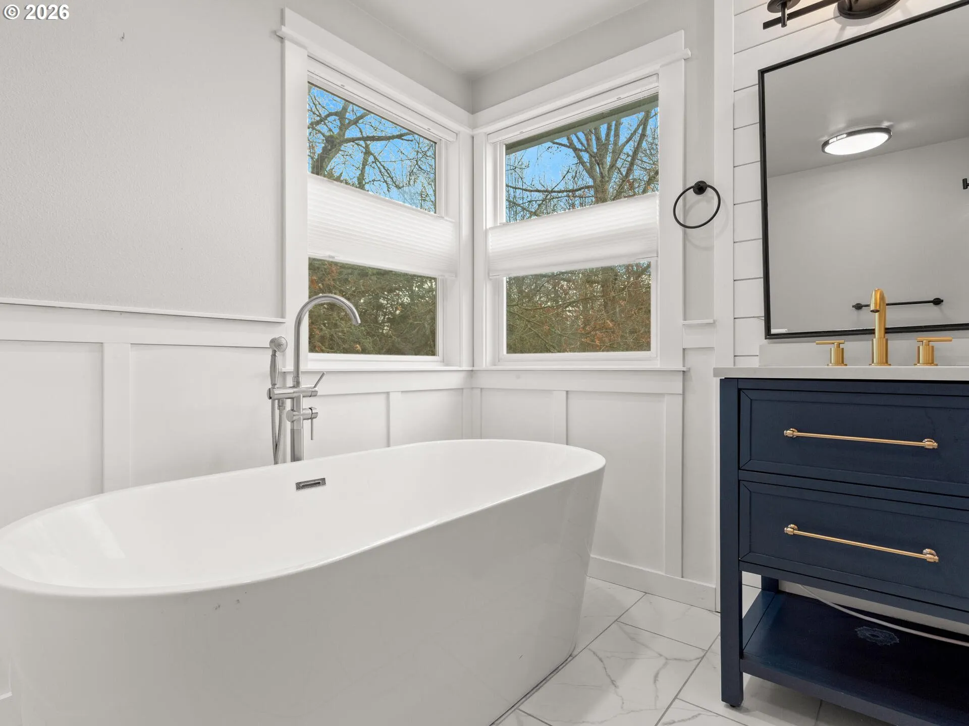 Primary Bedroom-Attached Bathroom