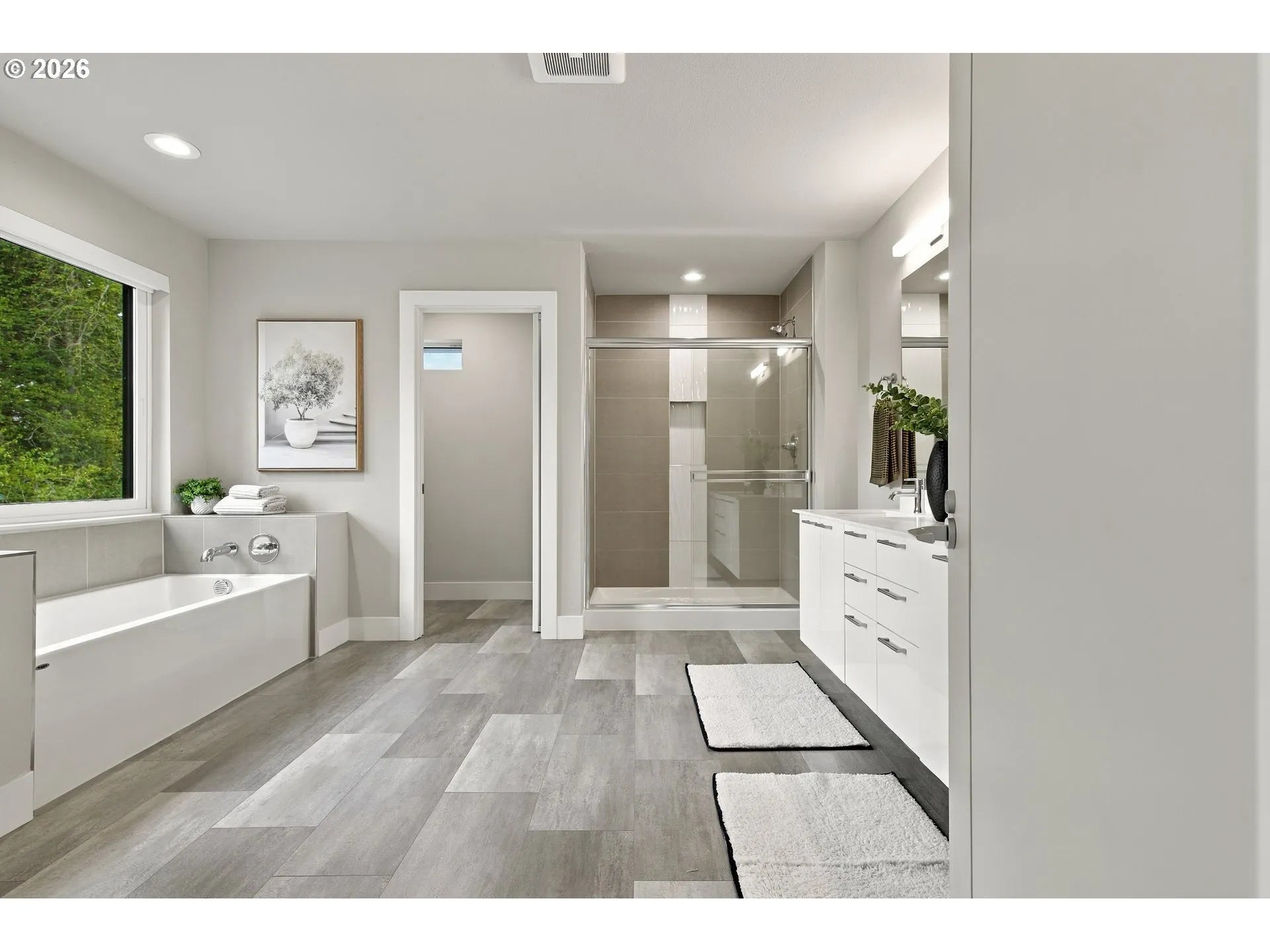 Attached Bathroom #1-Full Bathroom