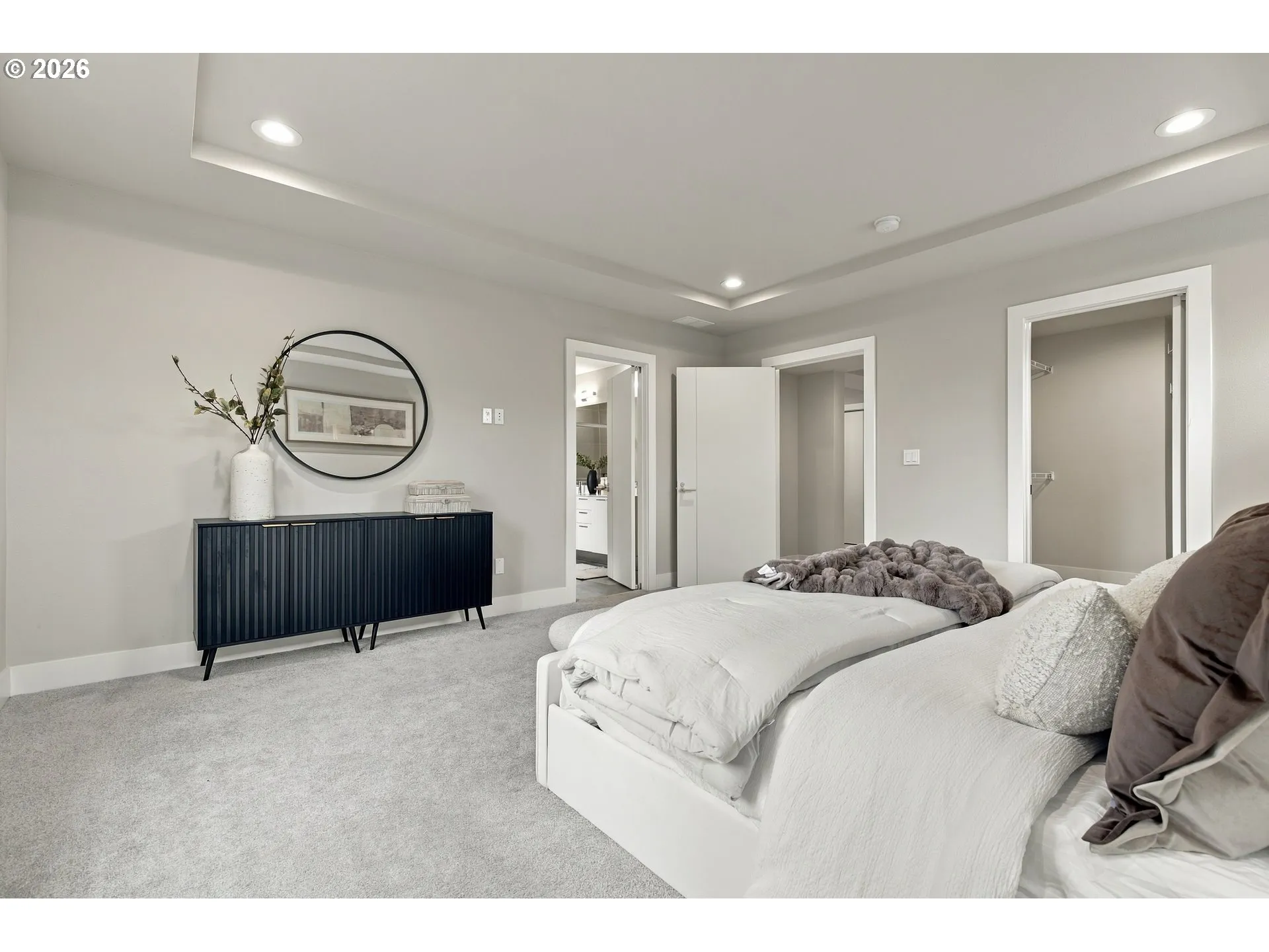Bedroom, Primary-Upper
