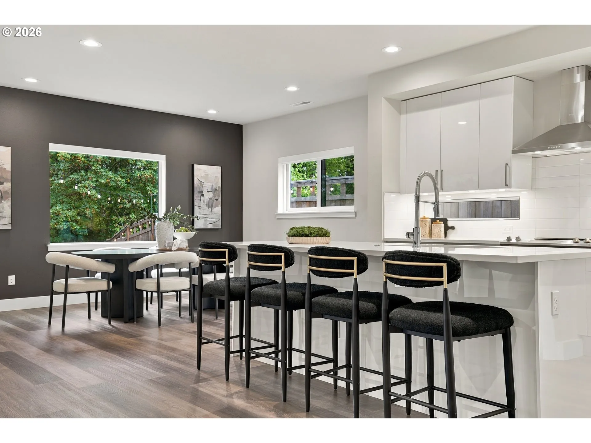 Kitchen-Island