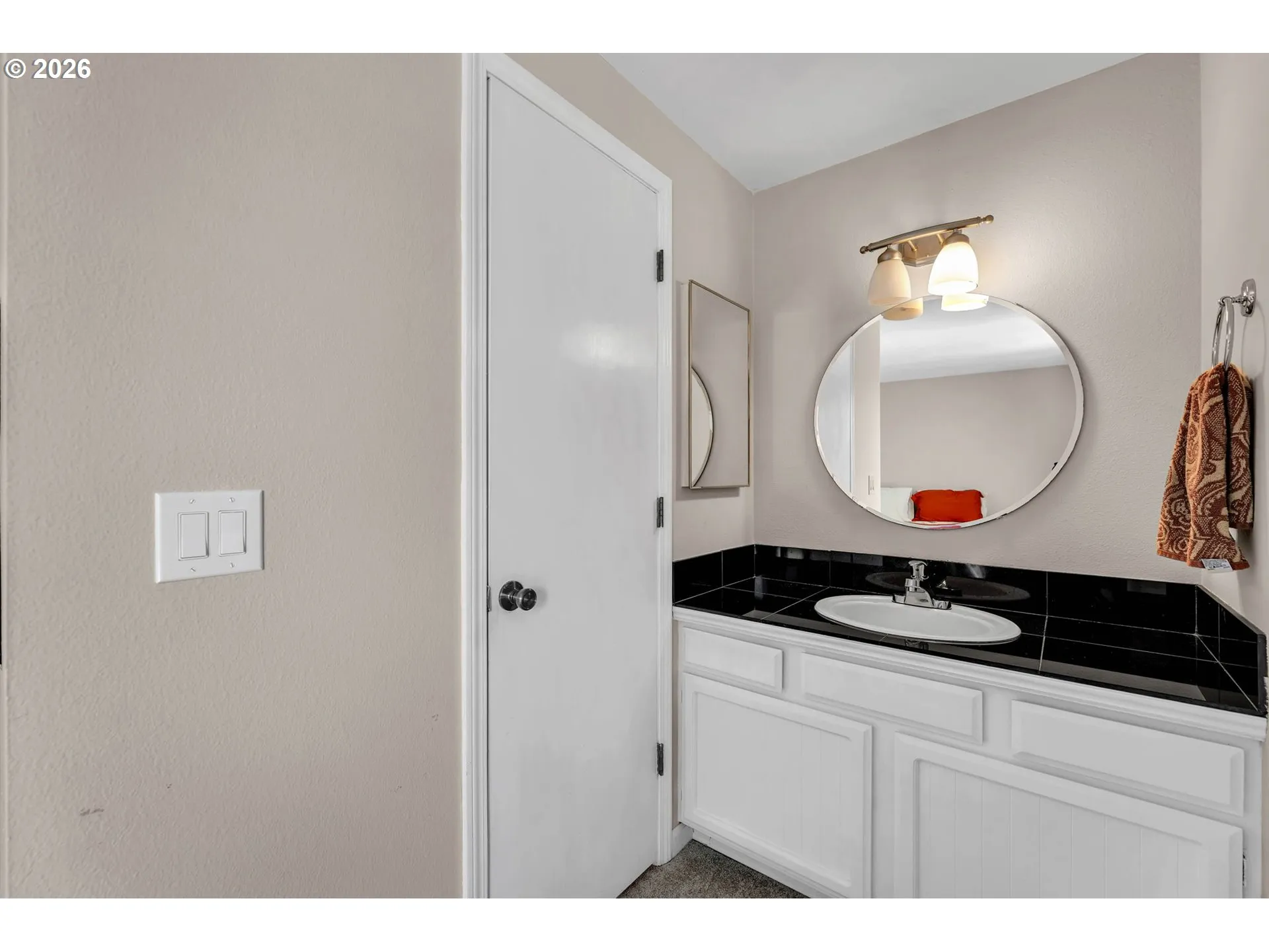 Bathroom, Attached