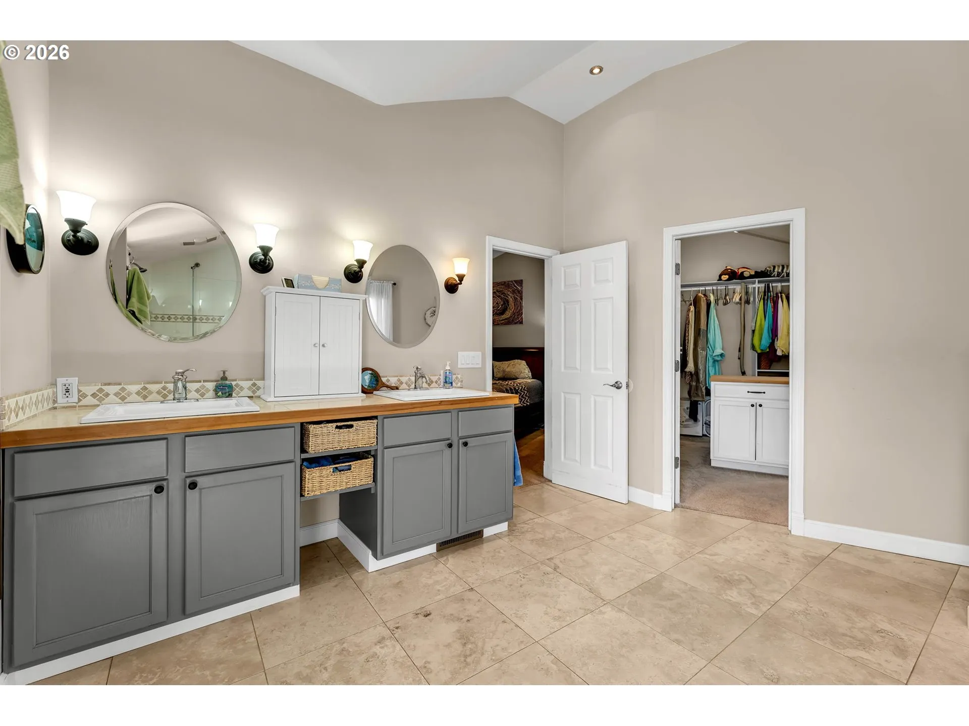 Owner's Suite Bathroom-Walk in Shower