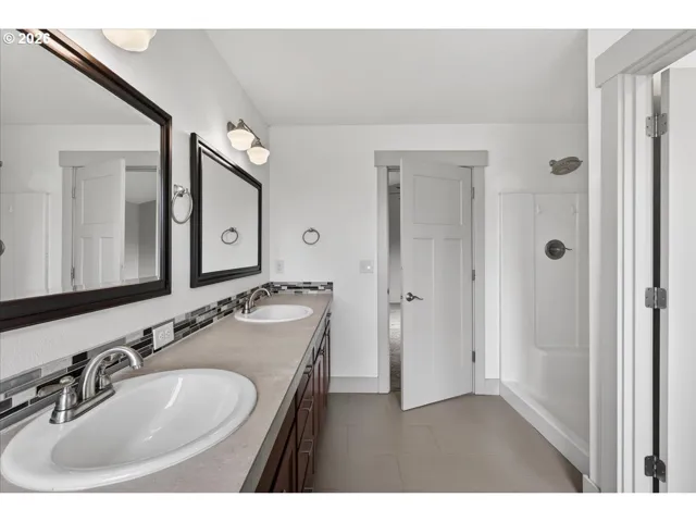 Primary Bedroom-Attached Bathroom