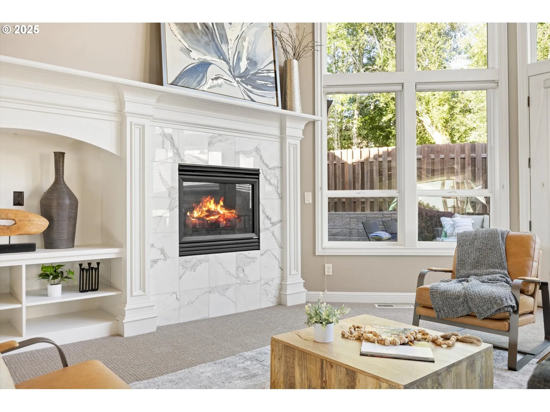 Living Room-Fireplace