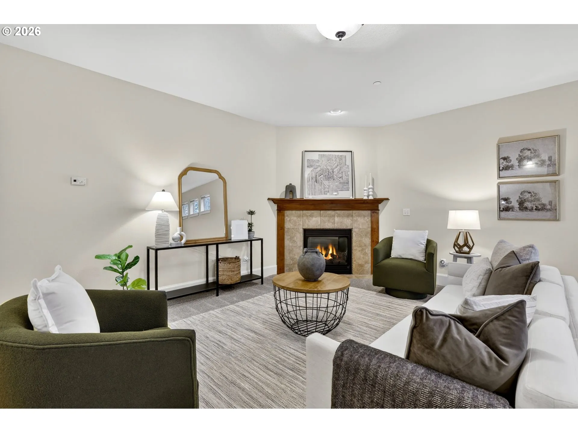 Living Room-Fireplace