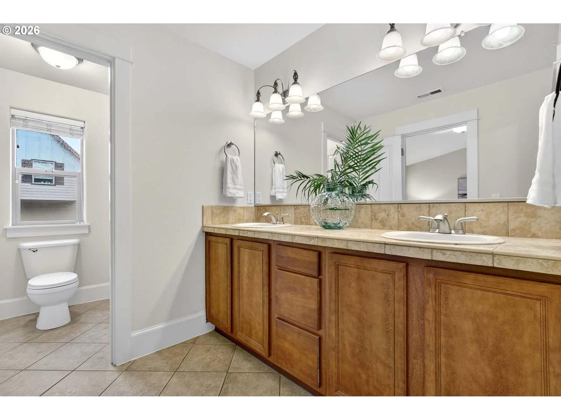 Owner's Suite Bathroom-Full Bathroom