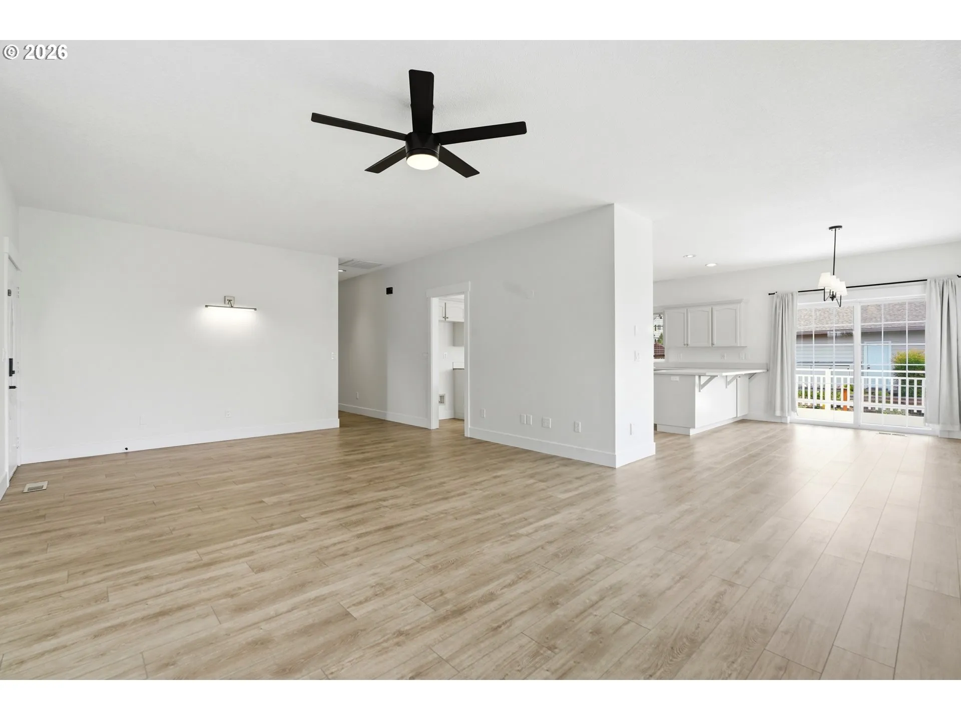 Living Room/Dining Room