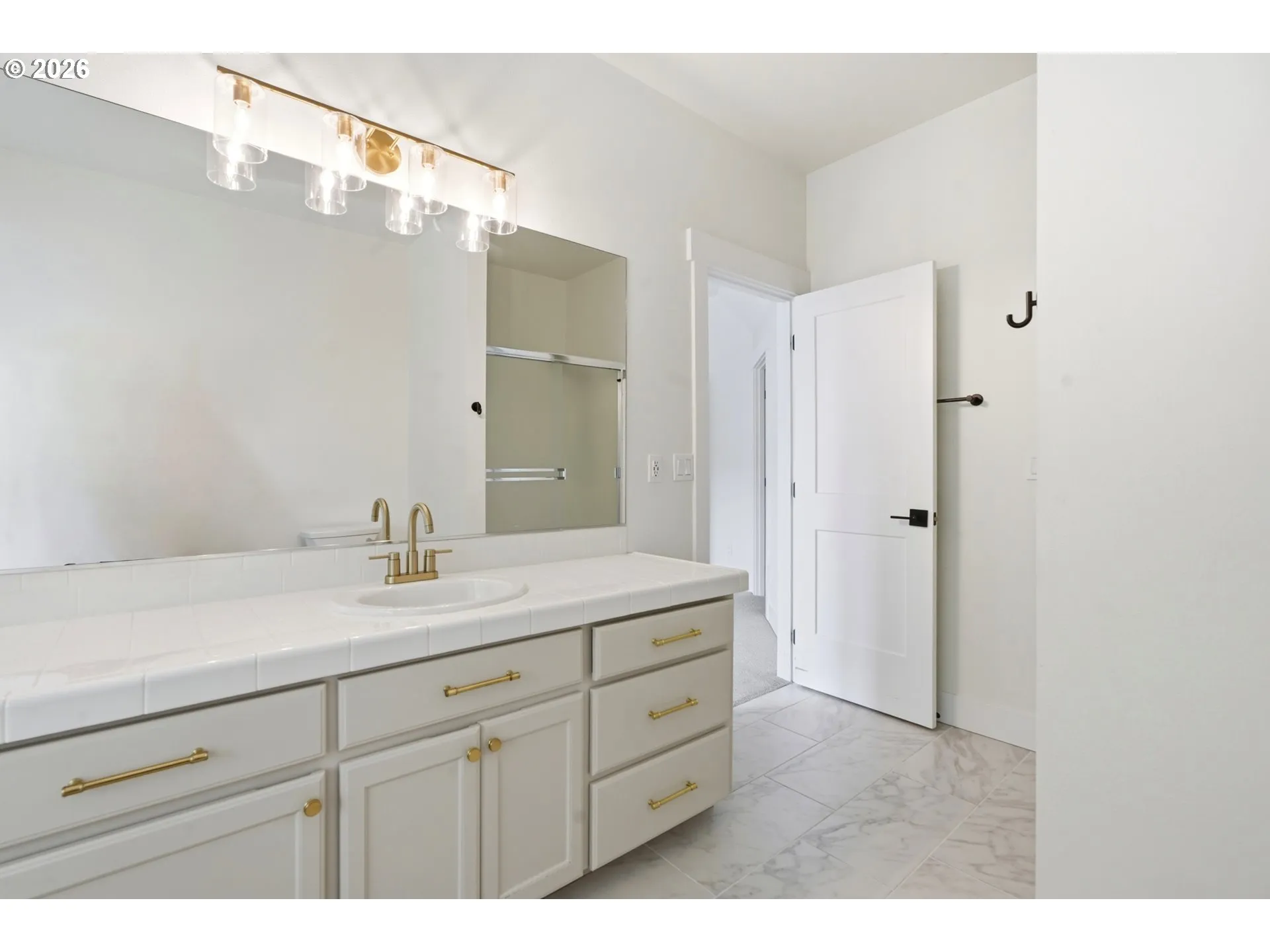 Owner's Suite Bathroom